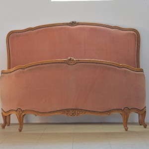 Łóżko Ludwik XV. Sprzedane