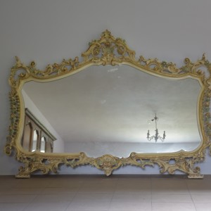 Barokowe lustro. Sprzedane